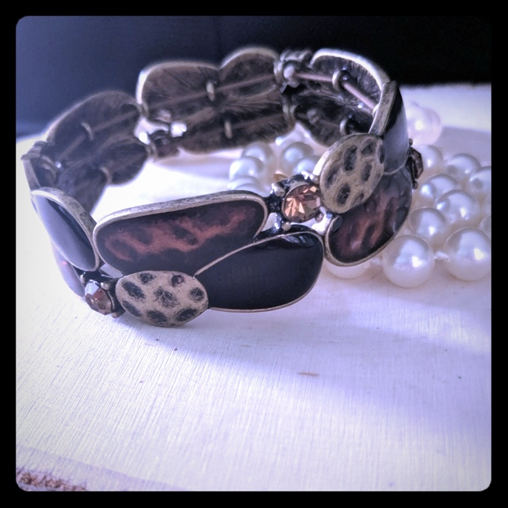 Lia Sophia "wild thing" bracelet